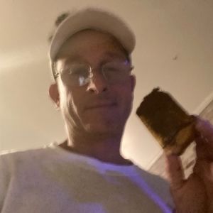 Meet your Posher, Posh